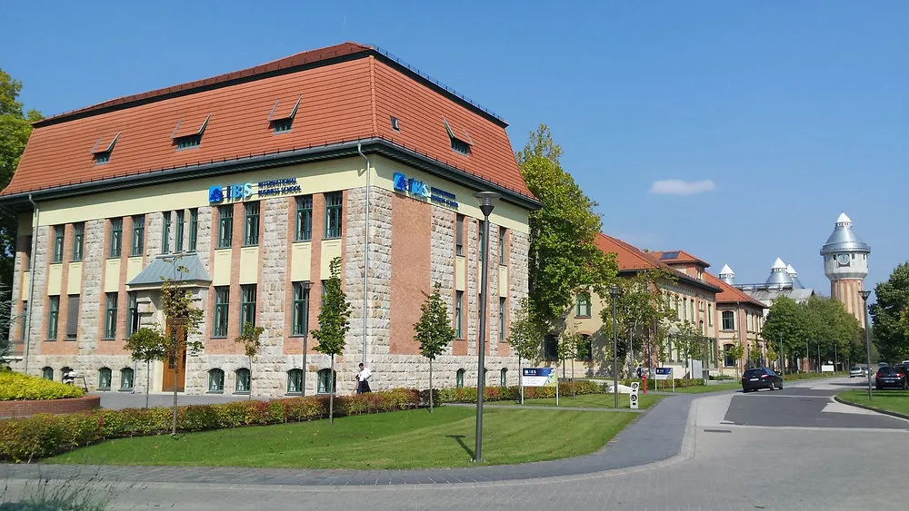 Budapeşte Uluslararası İşletme Okulu (IBS)